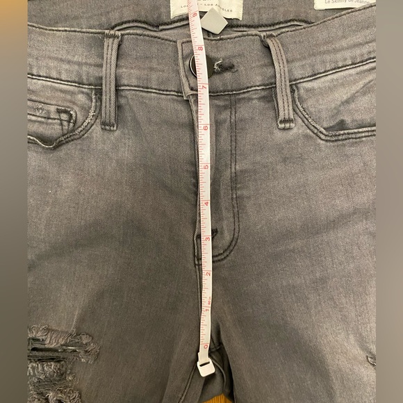 FRAME Le Skinny De Jeanne Satine Rips in Grey Shred Size 28 | 50% Modal - Picture 11 of 12